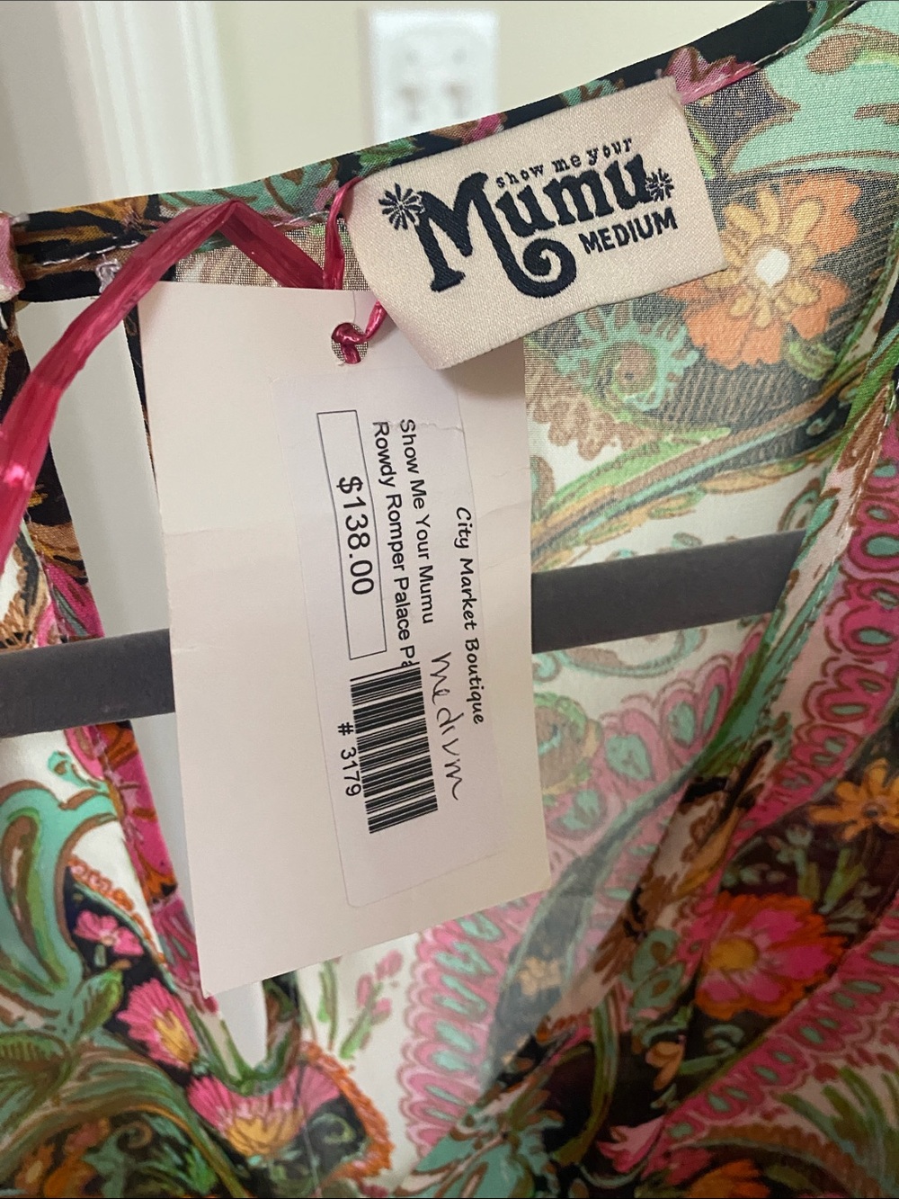 NWT Show Me Your MuMu Rowdy Ladies Green Pink Paisley Jumpsuit Romper Sz M - Picture 6 of 14